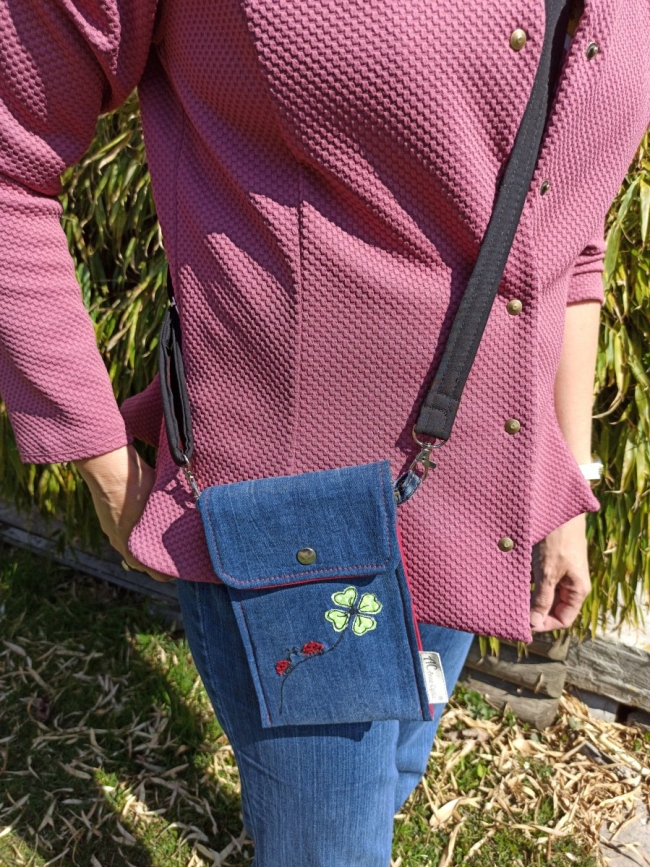 Pochette jean recyclé trèfle coccinelles – unique | Anne Cyclée